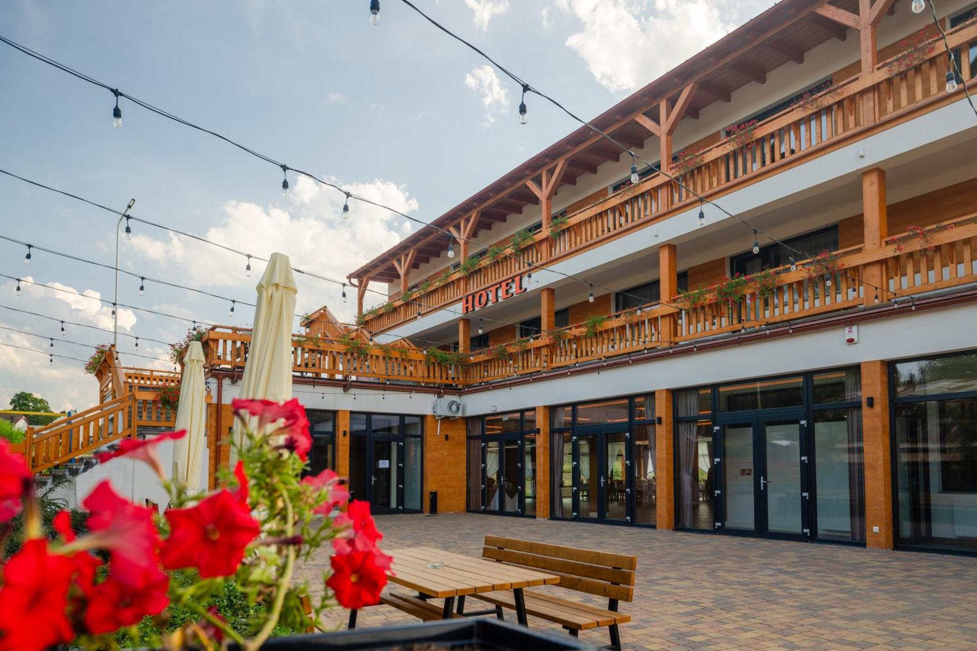 Mazurkowa - Z Widokiem Na Karkonosze I Sniezke, Darmowy Parking, Obok Restauracja Mazurkowa Chata イェレニャ・グーラ エクステリア 写真